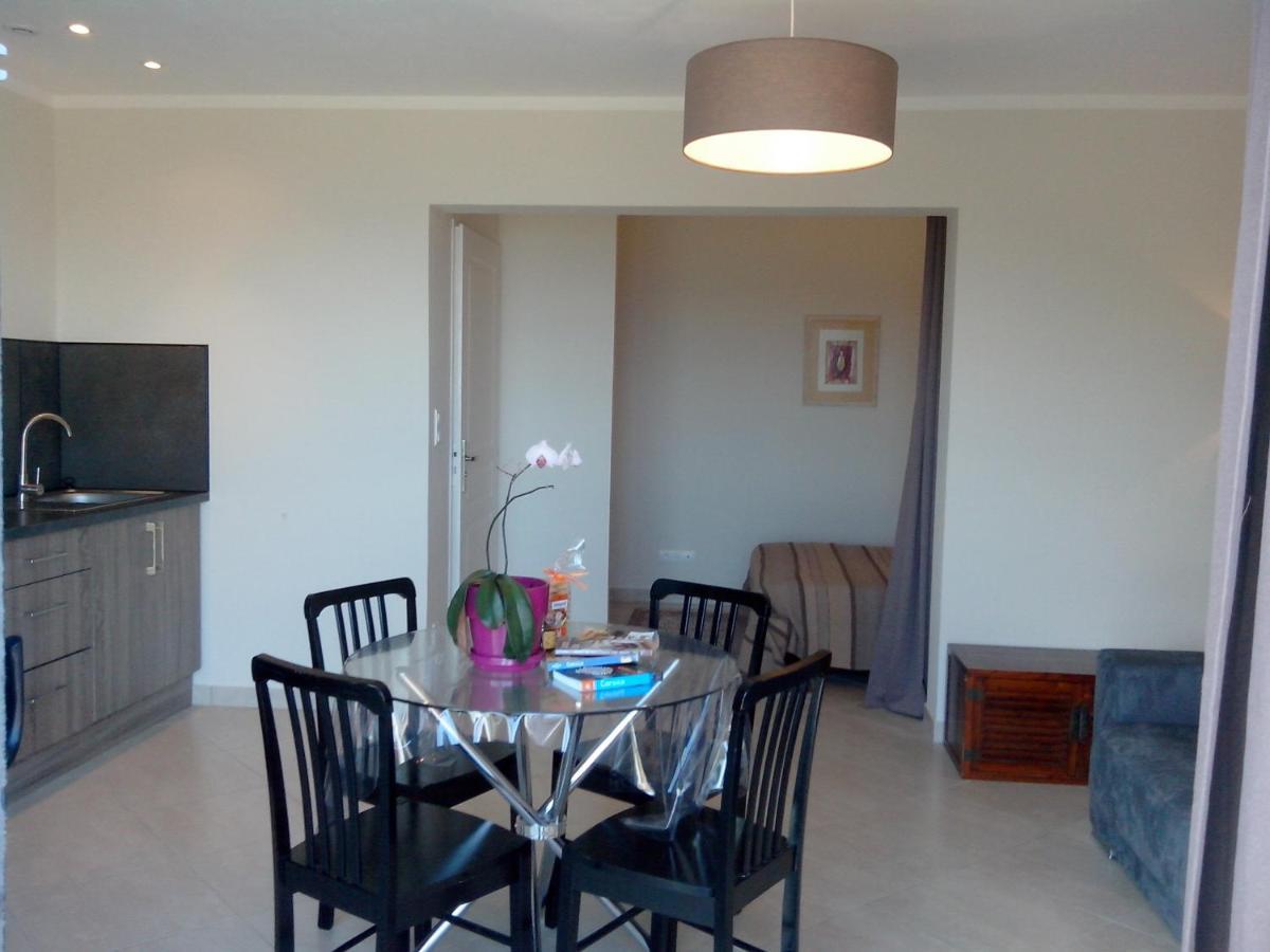 Appartement vue sur mer Santa-Maria-di-Lota Extérieur photo